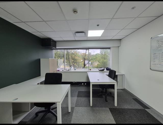 30M² OFFICE TO LET IN ROSEBANK